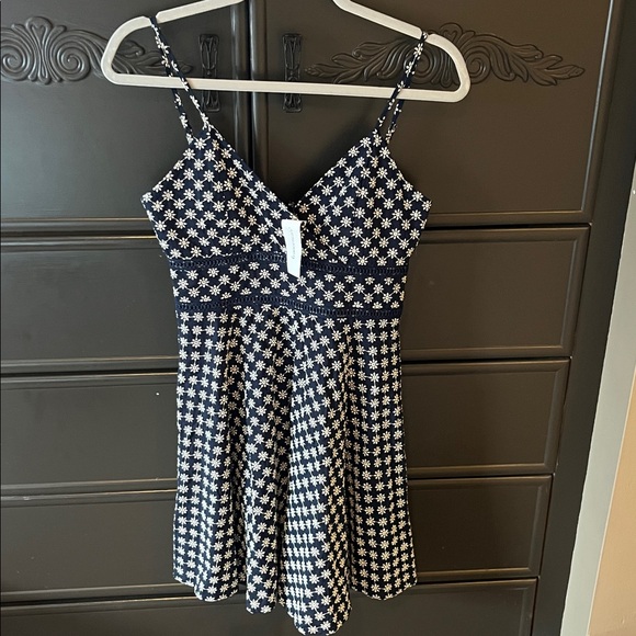 Trixxi Dresses & Skirts - Trixxi Floral V-Neck Spaghetti Strap Dress - navy & White